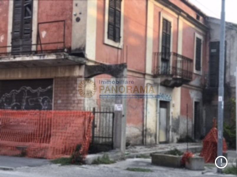 Rif. FG1624 Vendesi villa ad Alba Adriatica