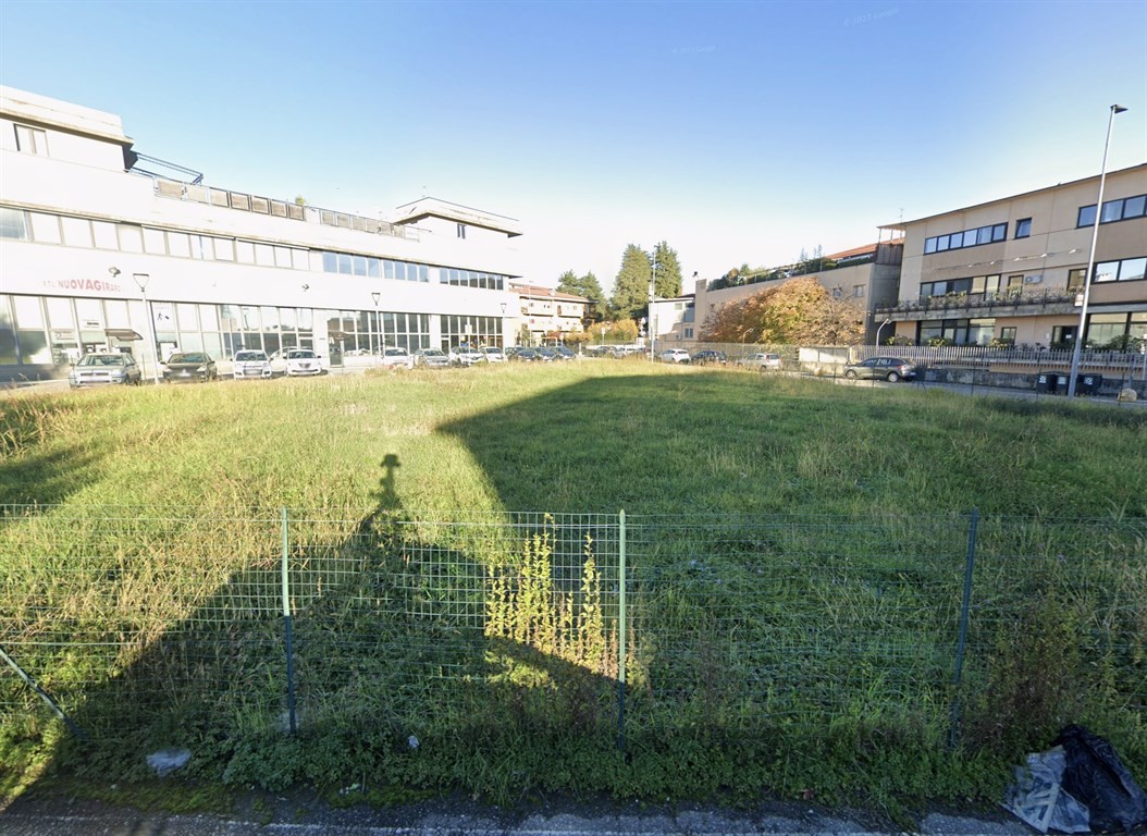 Vendita terreno commerciale Curno superficie 1047m2