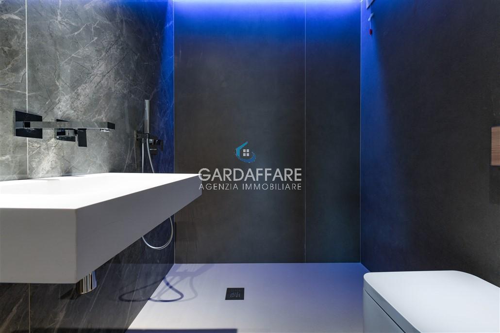 Apartment Luxus-Immobilien zum Verkauf in Peschiera del Garda - Cod. 23-02