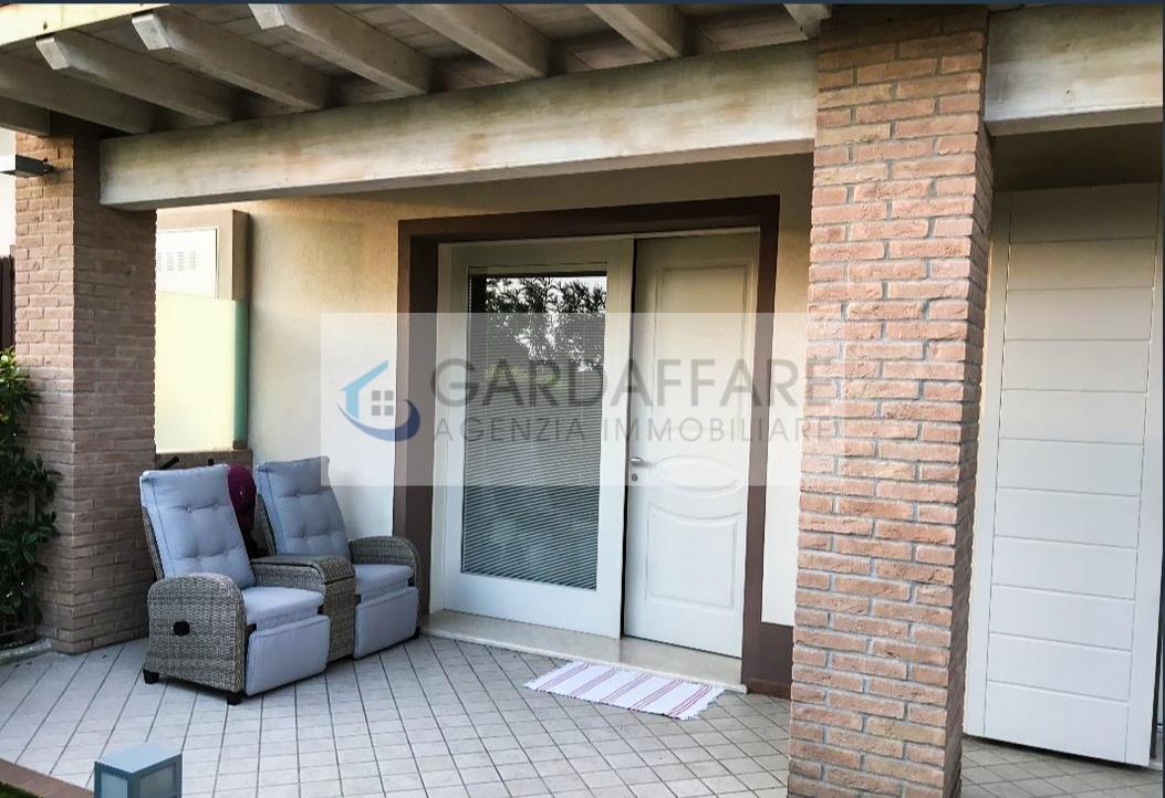Appartamento in Vendita a Desenzano del Garda - Cod. h61-22-41
