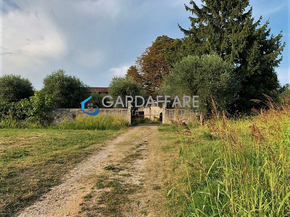 properties for sale lake garda