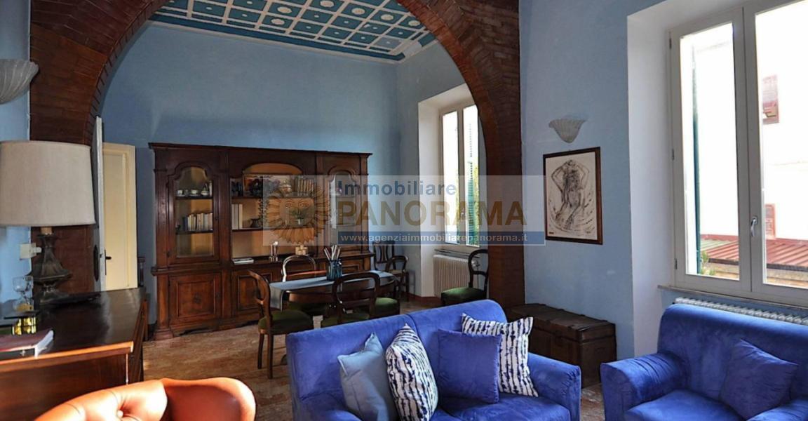 Rif. ACV189 Vendesi appartamento in villa a San Benedetto del Tronto Centro