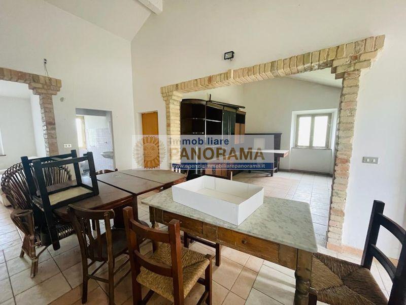 Rif. ATV341 Casale in vendita a Grottammare