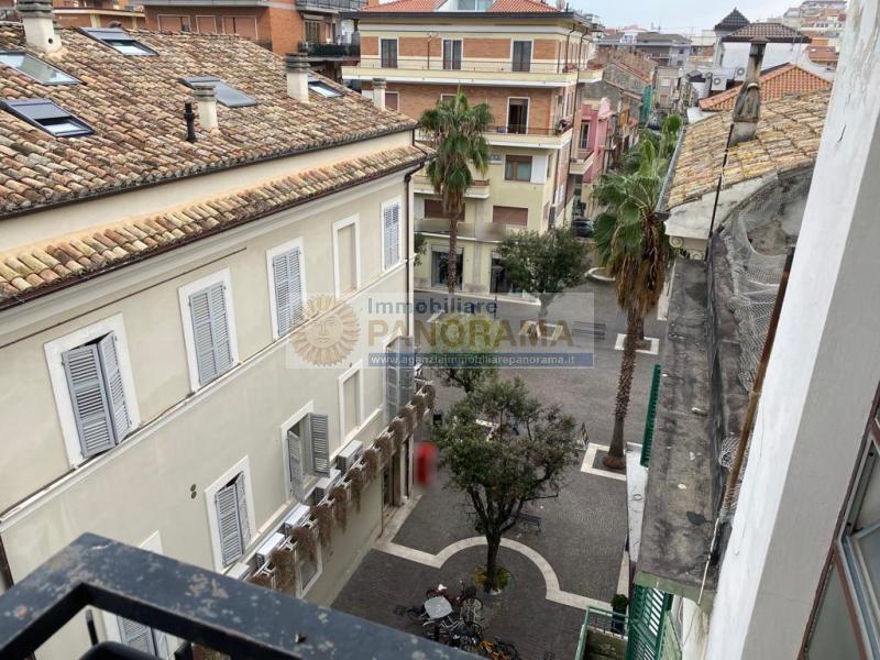 Rif. ATV273 Vendesi appartamento a San Benedetto del Tronto Centro