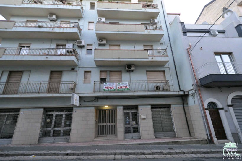 RIF. 8350 - Appartamento per ufficio 3 locali a Ragusa