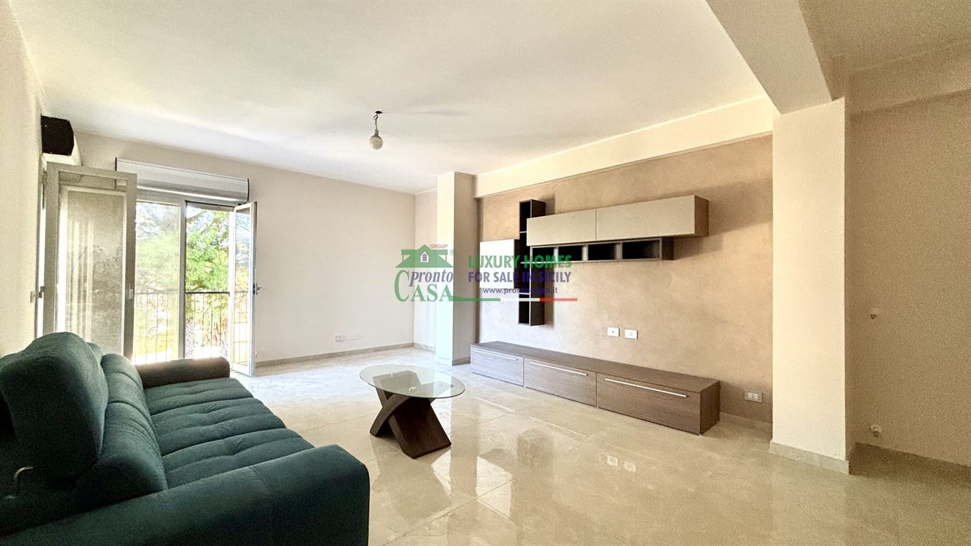 Rif. 2408 - Appartamento totalmente ristrutturato e arredato a S. Croce Camerina