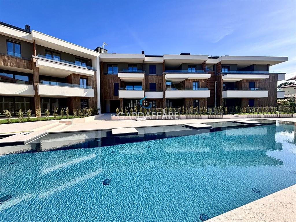 Property on the lake Garda