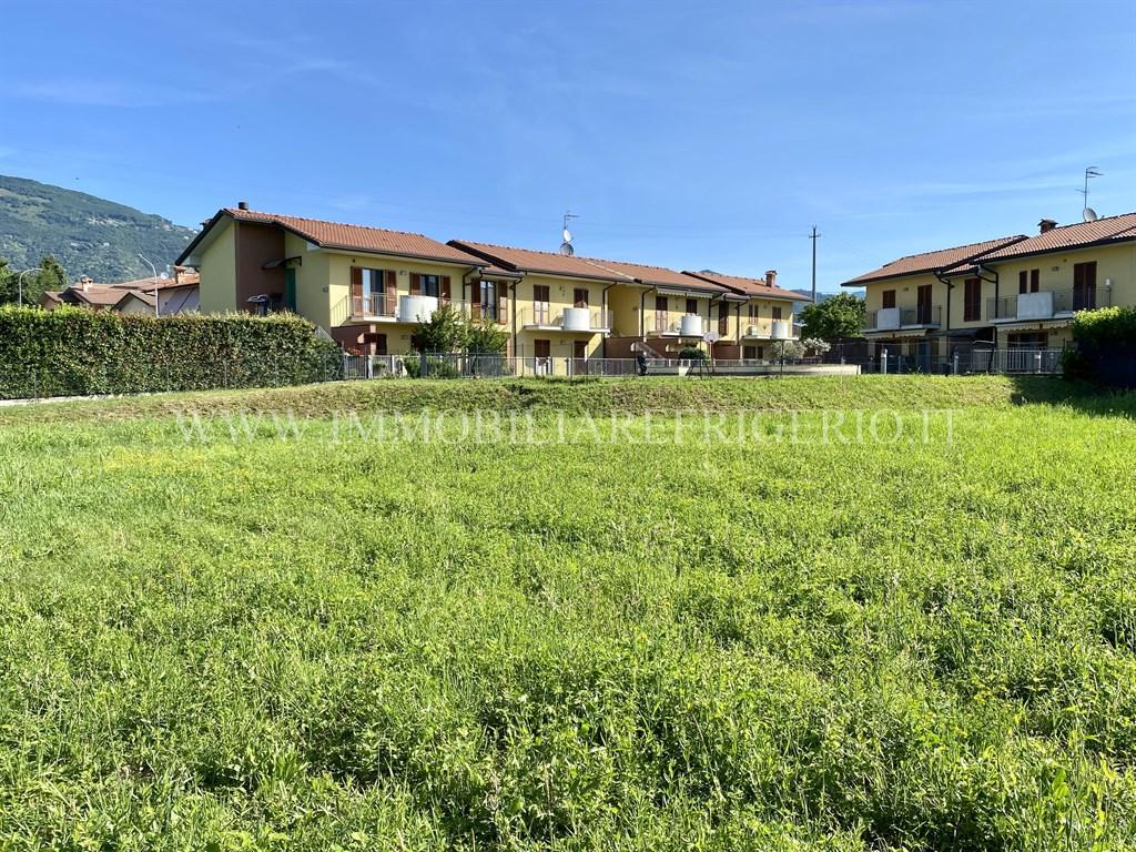 Vendita terreno residenziale Barzana superficie 1080m2