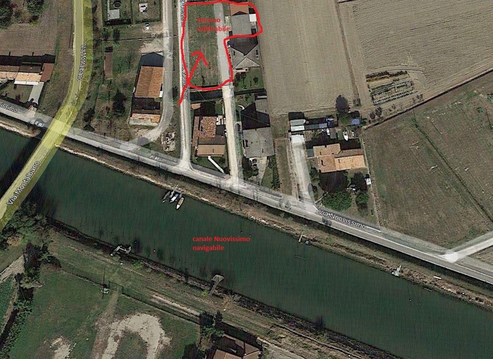 magazzino a Chioggia 1500 metri quadri