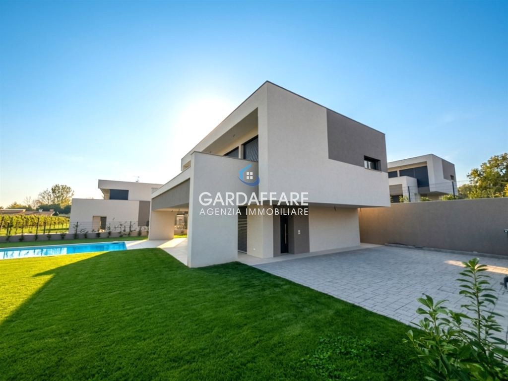 immobile al lago di garda