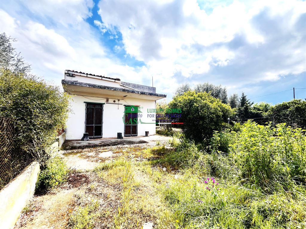 Rif.2589 - Villetta in campagna nei dintorni di Pedalino – Un'opportunità da valorizzare!