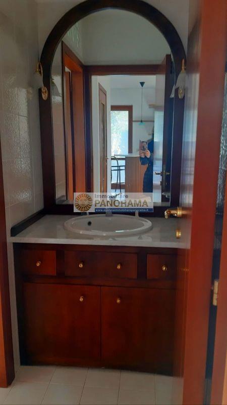 Rif. ACA243 Affittasi villa a schiera a San Benedetto del Tronto
