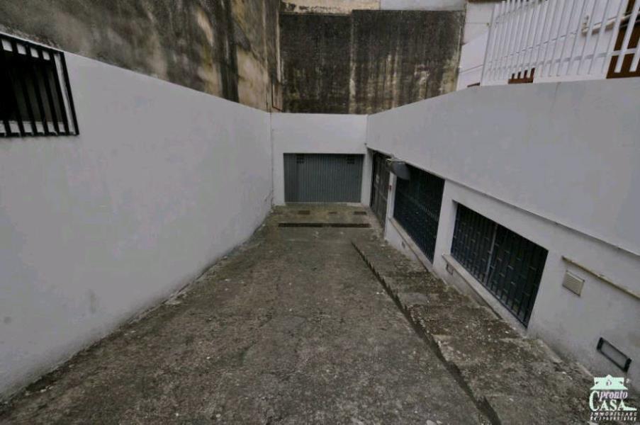 garage-box a Ragusa 33 metri quadri
