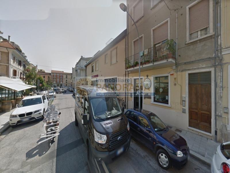 Rif. LC1156 Locale commerciale in affitto a San Benedetto del Tronto Centro