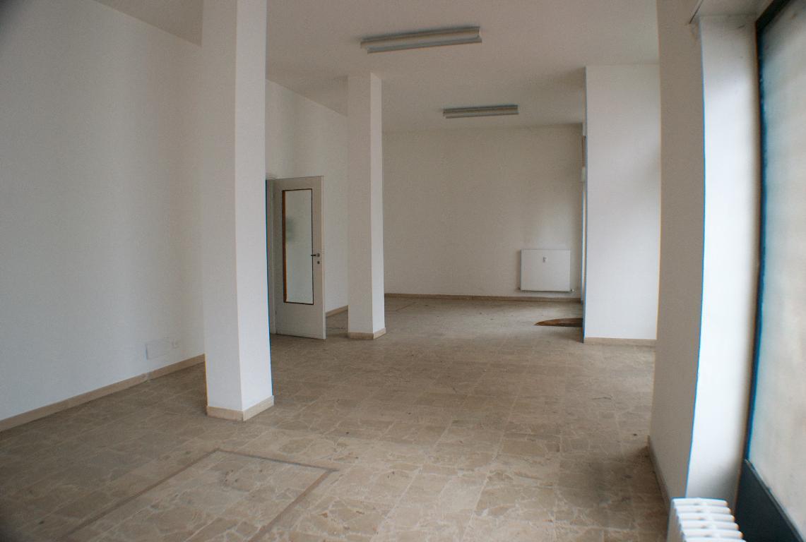 Affitto ufficio Calolziocorte superficie 110m2