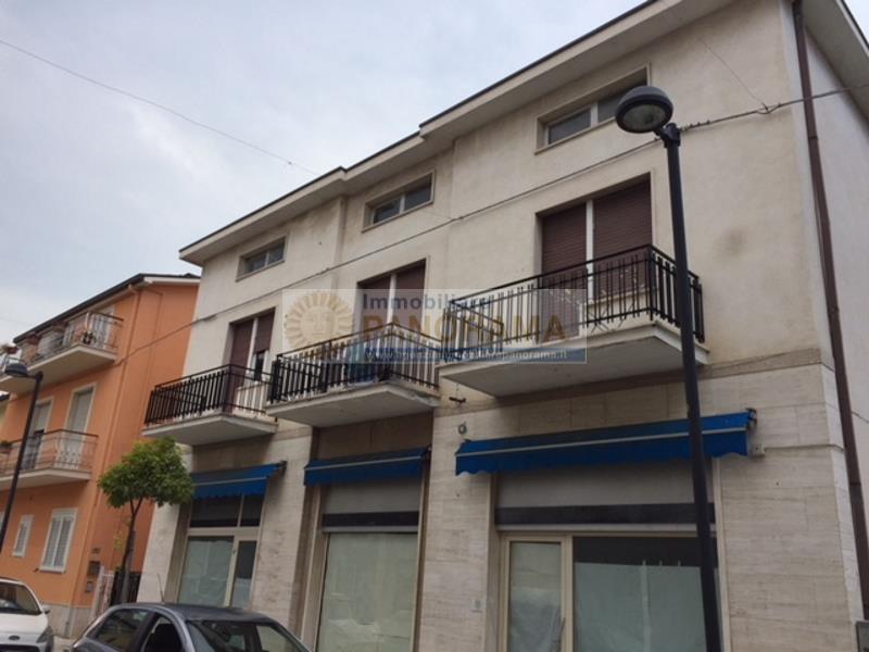 Rif. TCV14 Casa indipendente in vendita ad Alba Adriatica