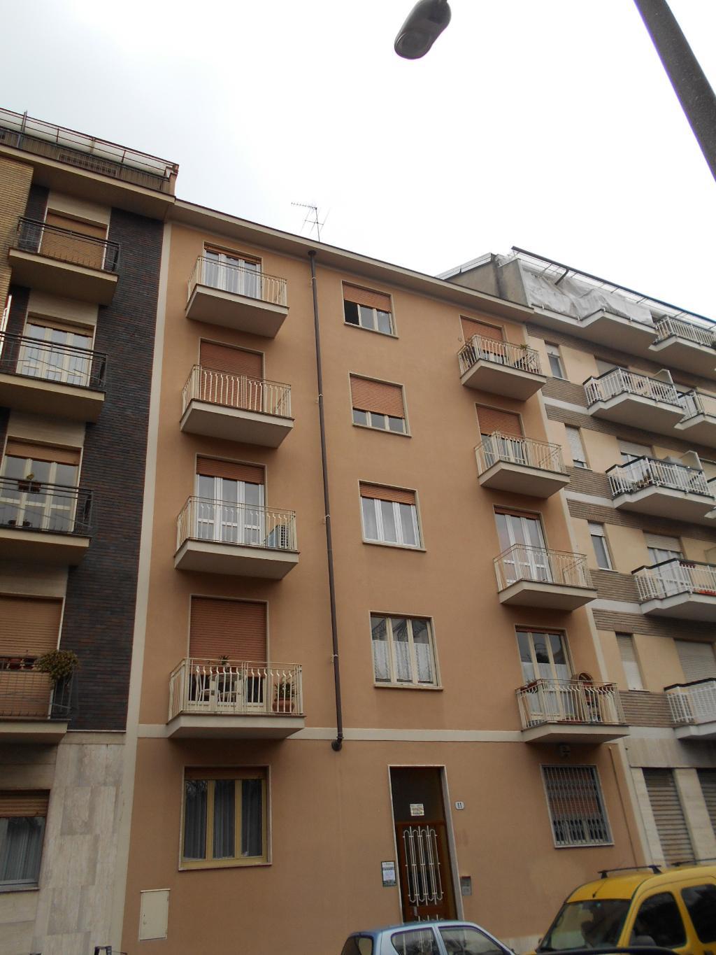 appartamento in Via Tempio Pausania a Torino
