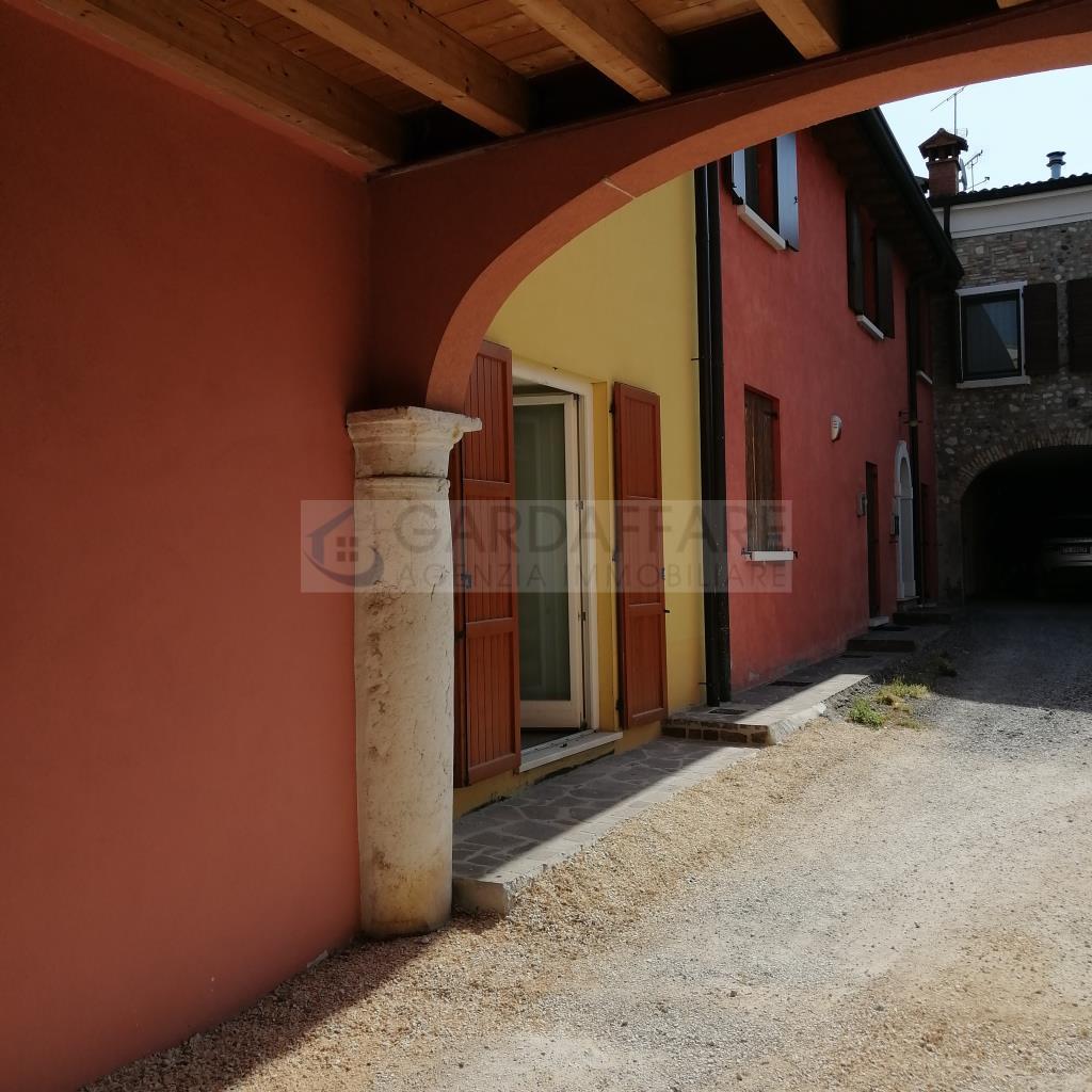 Flat for Buy in Desenzano del Garda - Cod. h21-12-37