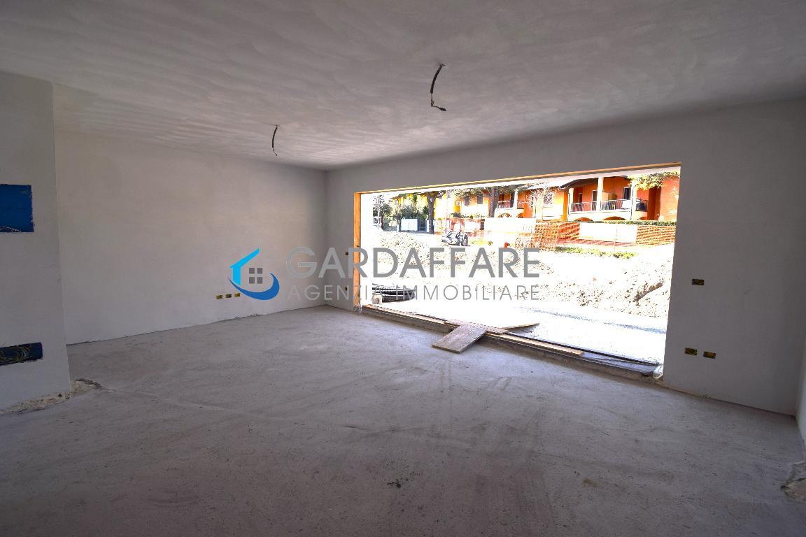 Villa for Buy in Manerba del Garda - Cod. H10-20-41