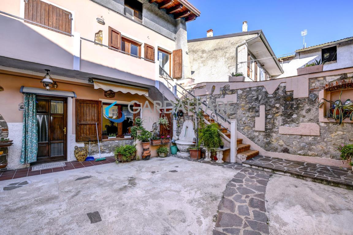 Apartment zum Verkauf in Manerba del Garda - Cod. H96-22-67