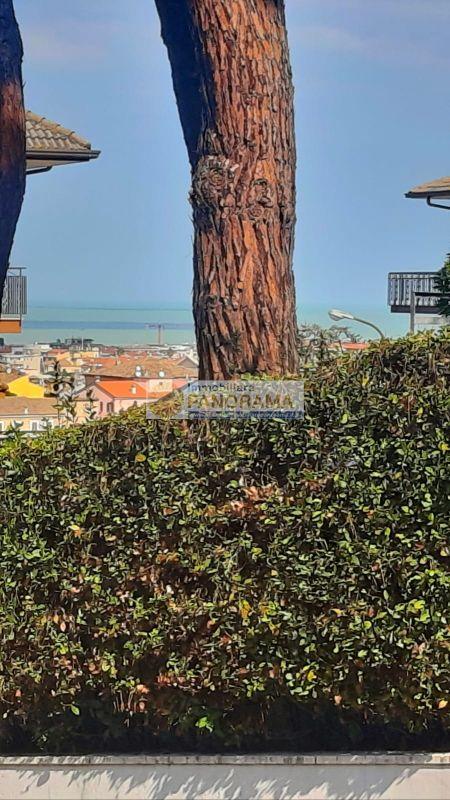 Rif. ACA243 Affittasi villa a schiera a San Benedetto del Tronto