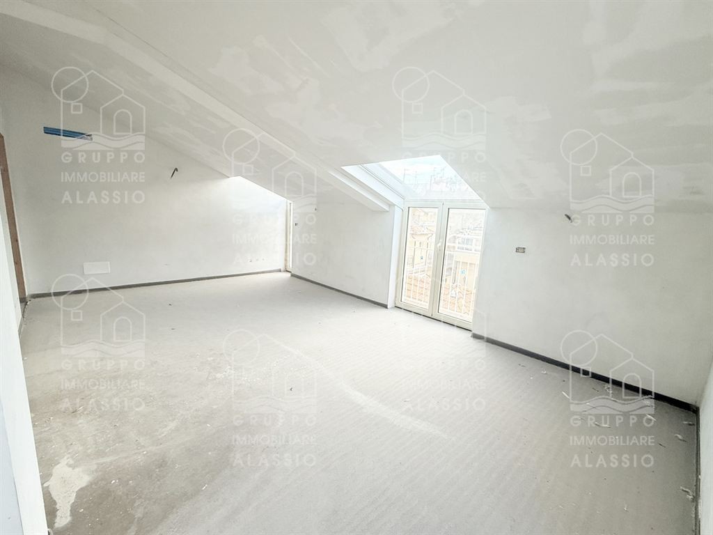 Ultimo piano con terrazze