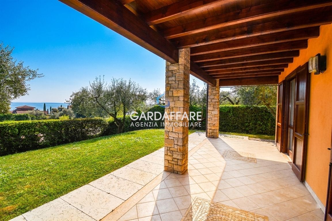 immobile al lago di garda