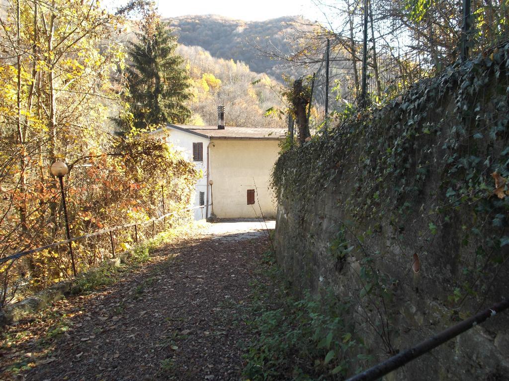 magazzino a Montaldo di Mondovì 200 metri quadri