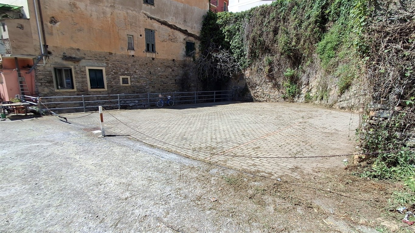 Alassio - Levante - Posto auto