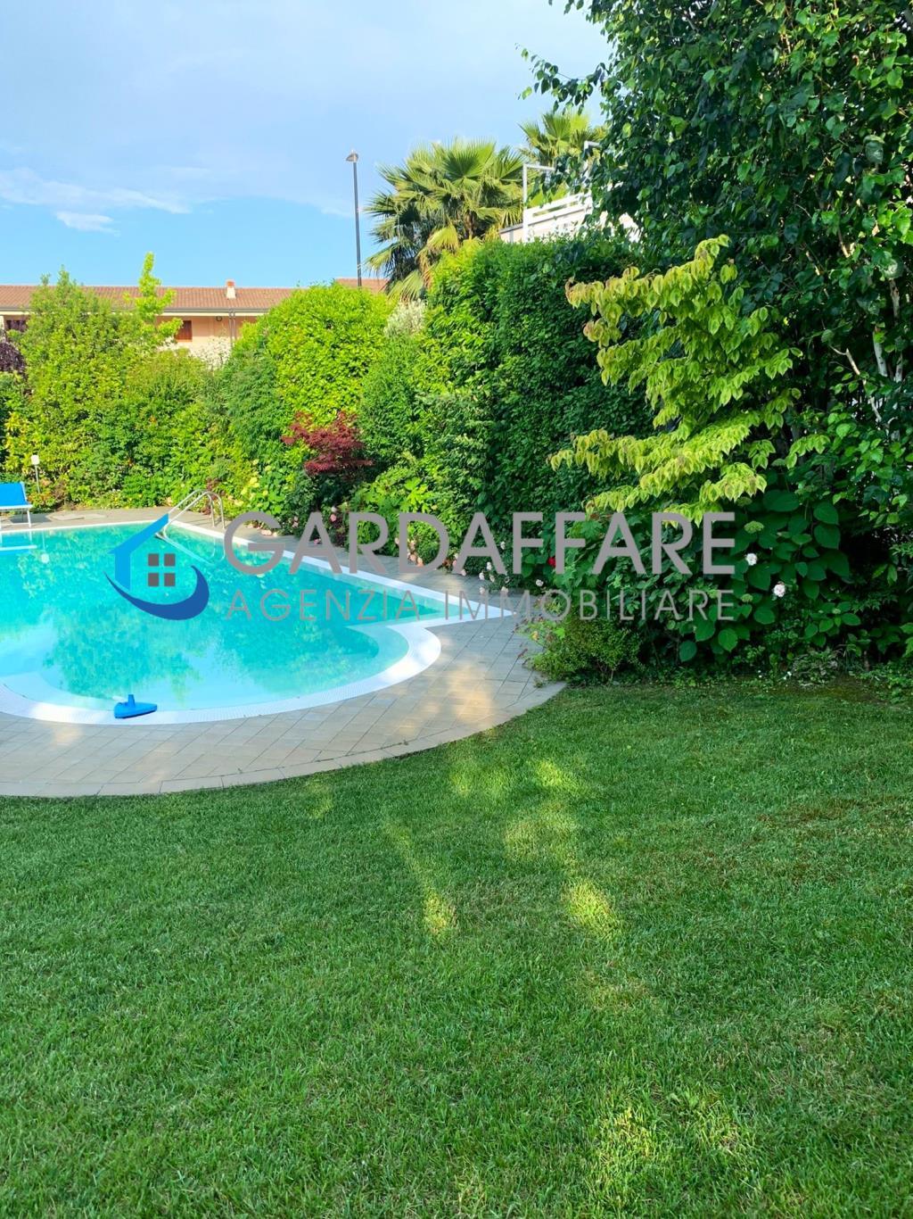 properties for sale lake garda