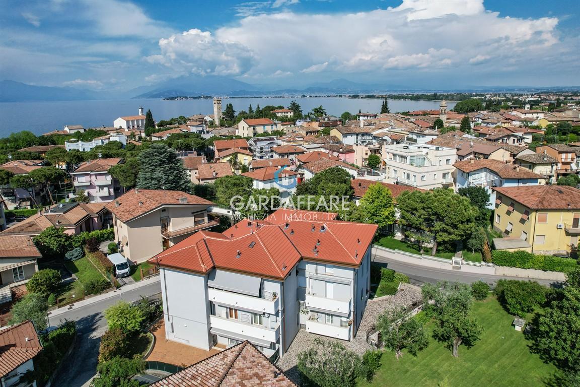 Property on the lake Garda