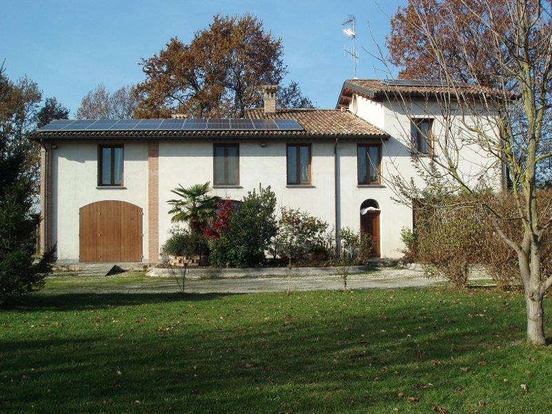 villa in VIA CORLETO a Faenza